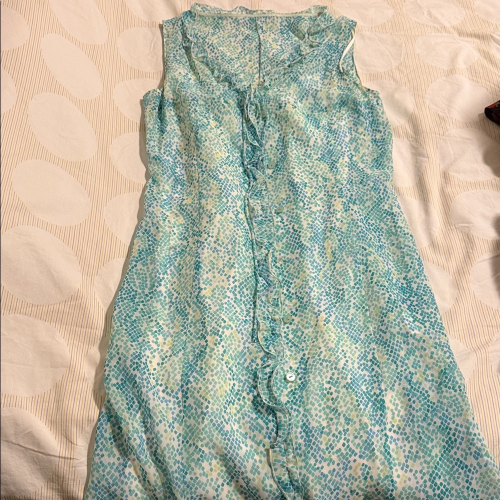 Burberry Blue and White Patterned Fabric